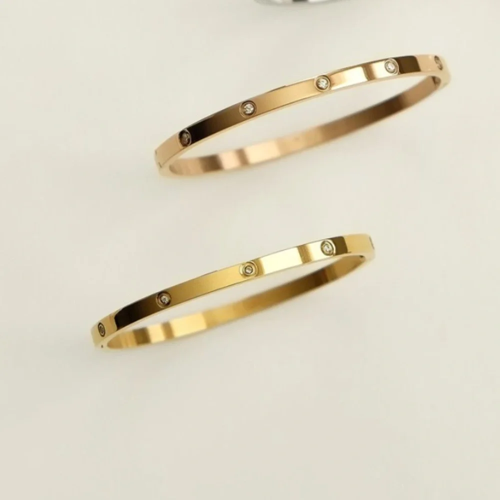 Zirconia Bangle Bracelet | Gold Plated Stainless Steel ( Rose Gold , Gold) - Picture 2 of 7